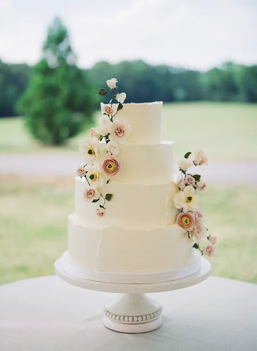 Marianne Tayloe Cake Design LLC Picture 10