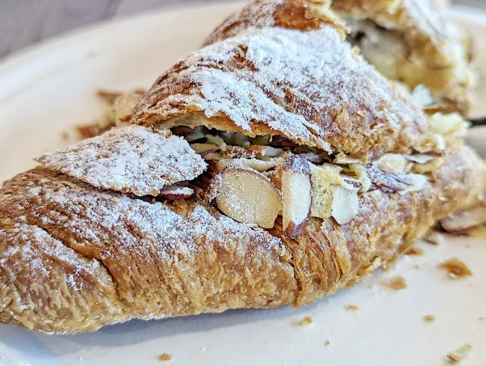 Delicious Bakery Picture 3