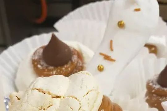 Inu00e9s Argentina bakery.