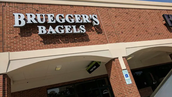 Bruegger's Bagels Picture 10
