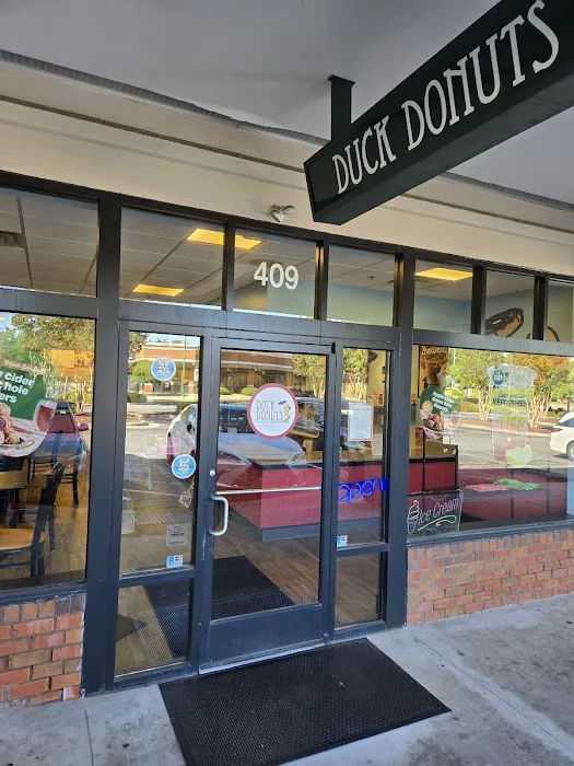 Duck Donuts Picture 3