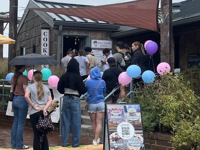 Cara's Cookie Company at Camp North End Picture 7