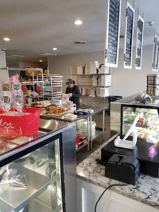 Burney's Sweets & More Picture 3