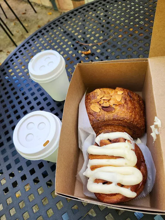 Villani's Bakery Picture 2