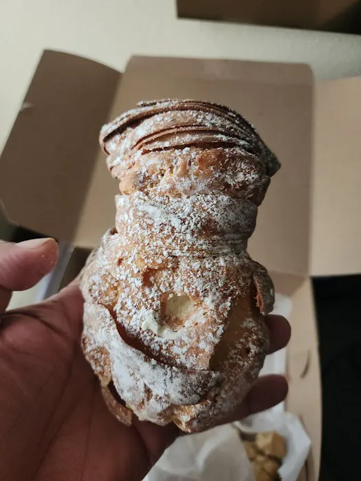 Villani's Bakery Picture 7