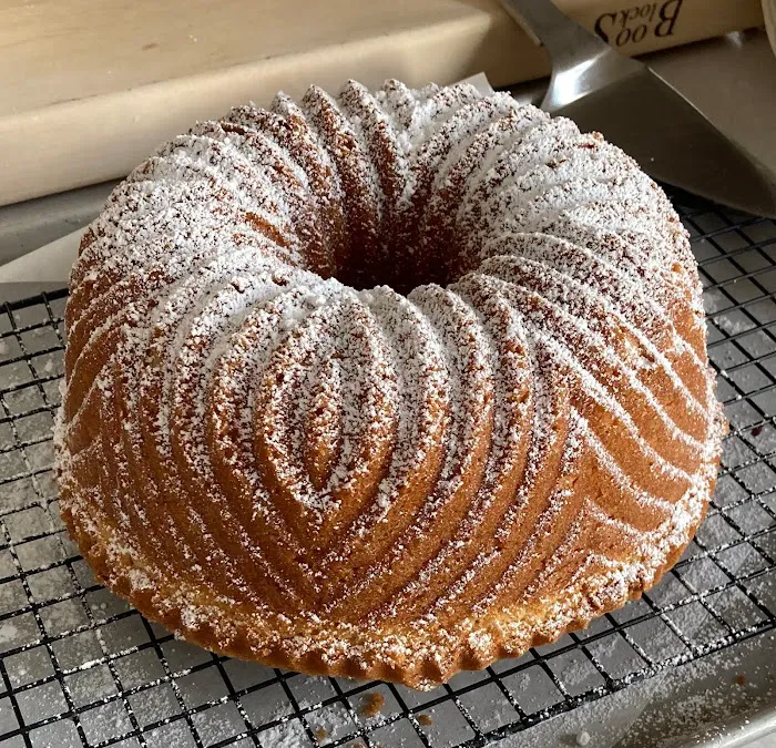 Mommom's Bakery Picture 2