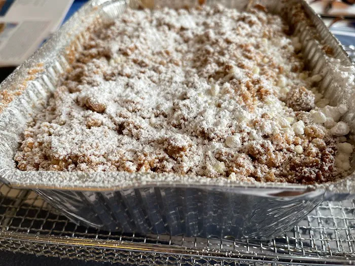 Mommom's Bakery Picture 5