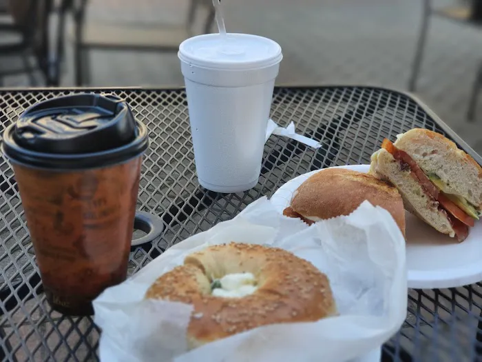Poppy's Bagels & More Picture 2