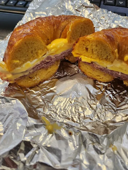 Poppy's Bagels & More Picture 9