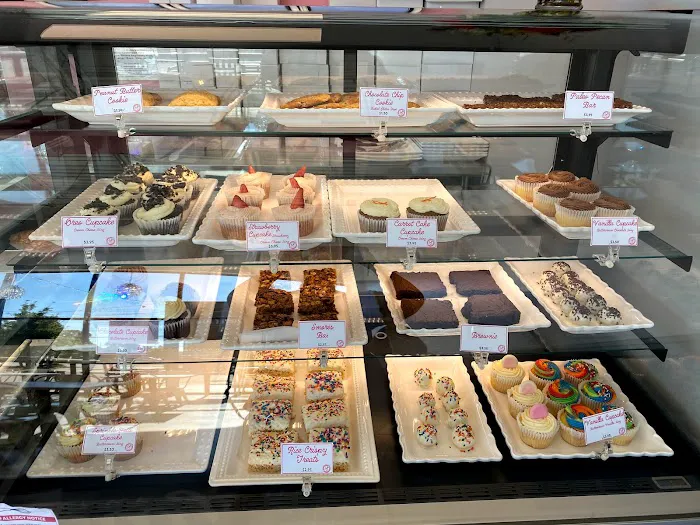 Sweet Dough Bake Shop Picture 4