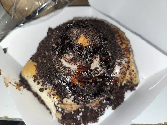 Cinnabon Picture 6
