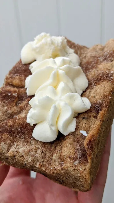 Blossom and Bee Bakery Picture 3