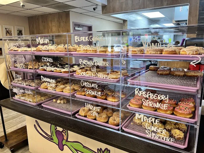 Beyond Amazing Donuts Picture 5