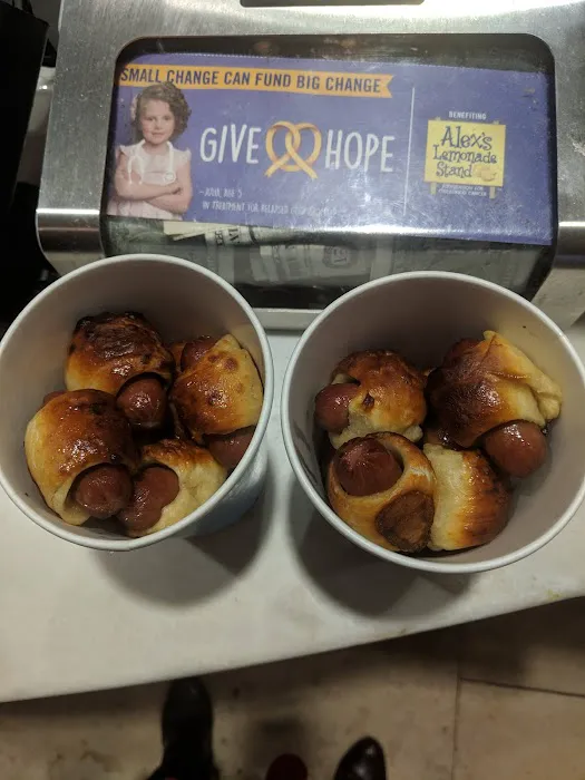 Auntie Anne's Picture 9