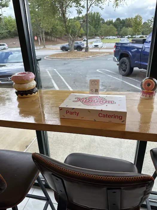 Yummm Donuts Picture 9