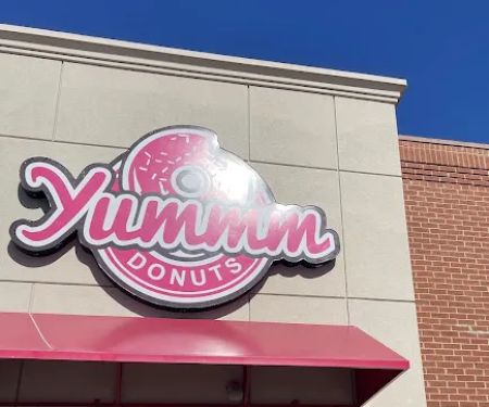 Yummm Donuts