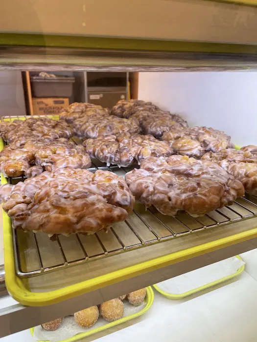 Yummm Donuts Picture 6