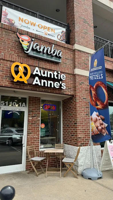 Auntie Anne's Picture 3