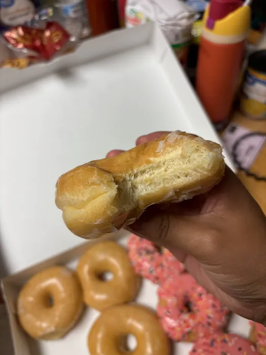 Granny's Donuts & Bakery Picture 5