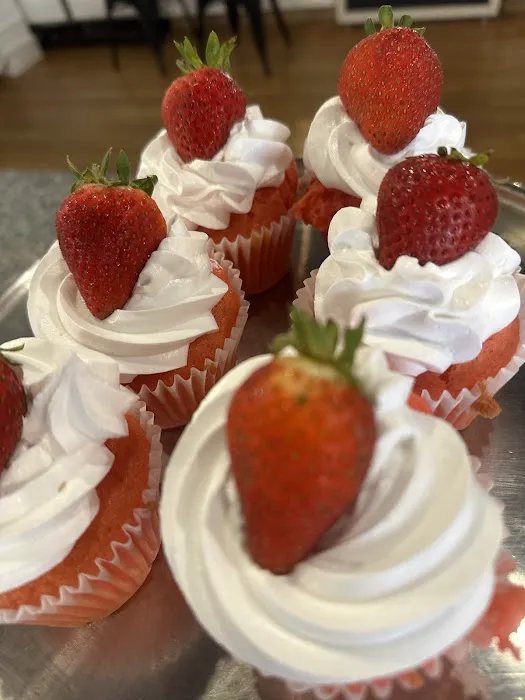 Sweet E’s Cupcakes and Bakery Picture 3
