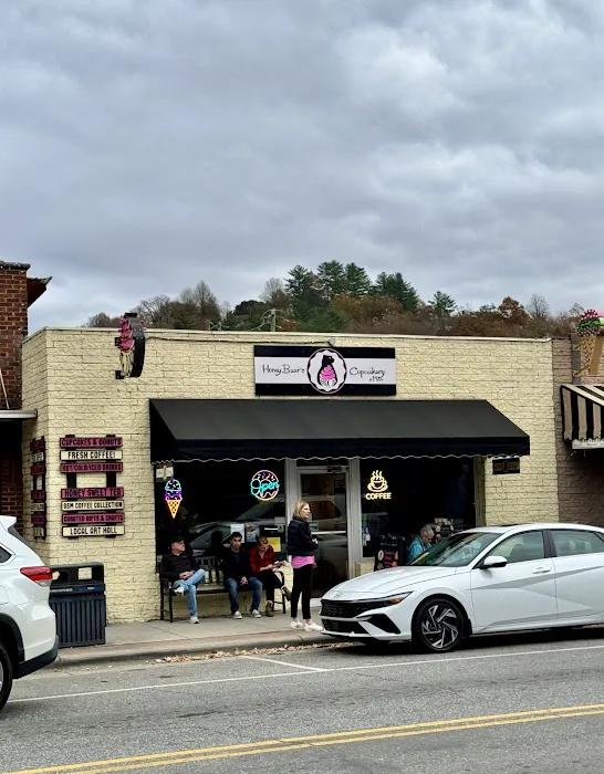 Honeybear Bake Shop Picture 3