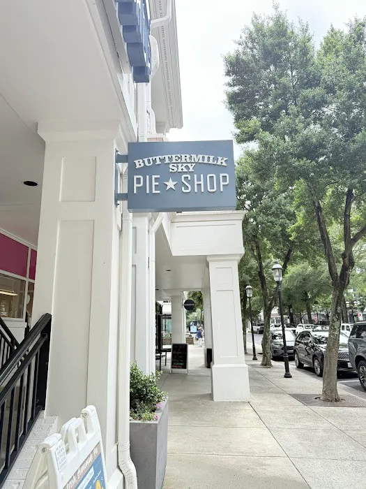 Buttermilk Sky Pie Shop Picture 3