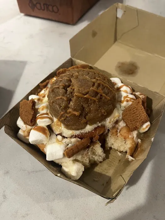 Cinnaholic Picture 6