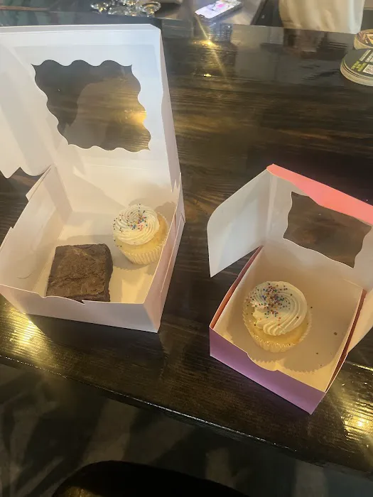 KB Cakes Bakery Picture 1