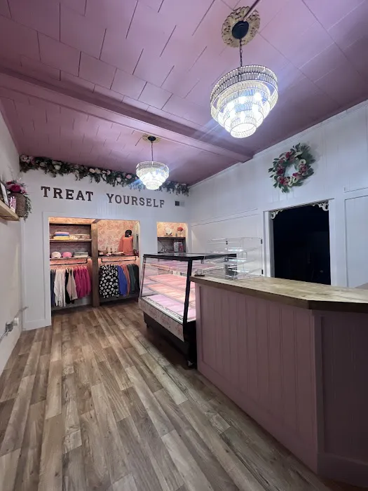 KB Cakes Bakery Picture 2