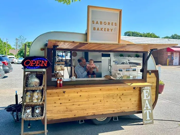 Sabores Bakery NC Picture 2