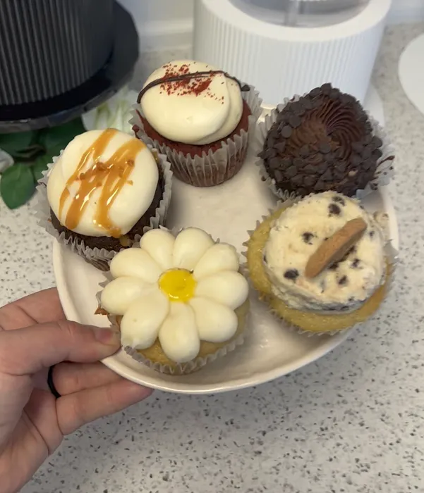 Sweet Cakes Bakery Picture 5