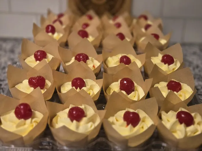 Tiny Treats Picture 7