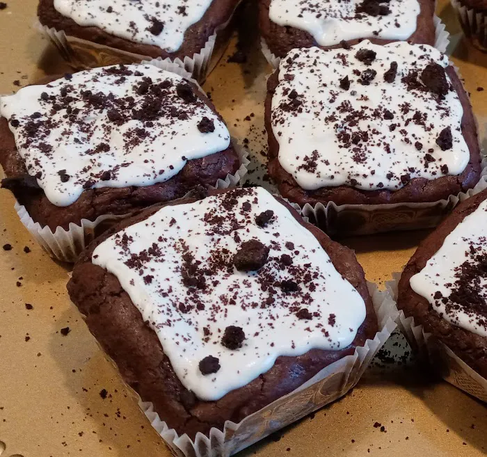 Tiny Treats Picture 5