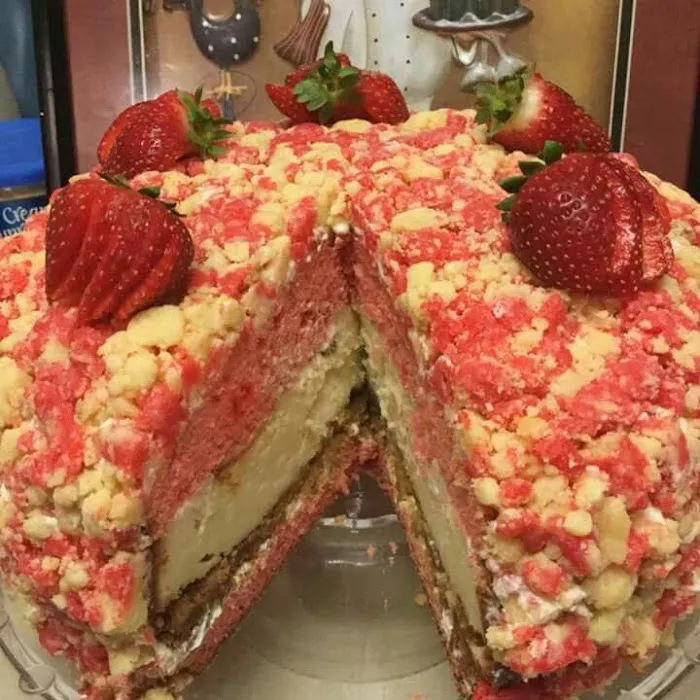 Sweet Devine Bakery and Catering Picture 4