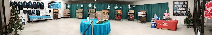 Dewey's Holiday Store- Oak Grove Bands Picture 1