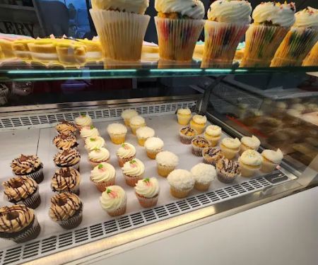 Sugarlicious Bakery