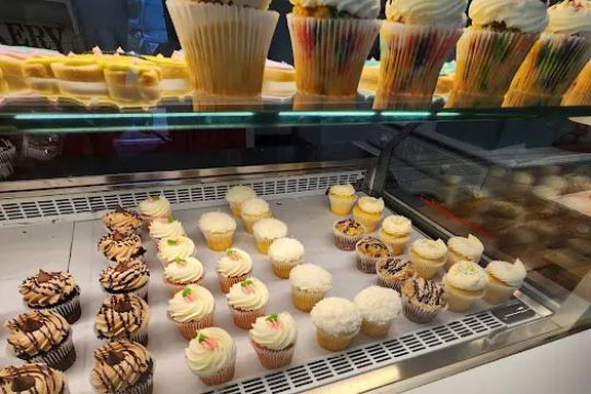 Sugarlicious Bakery