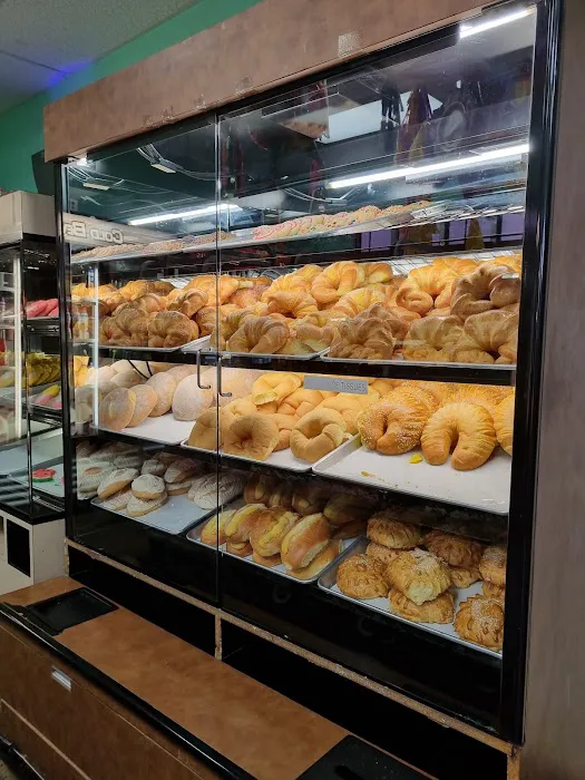 Arroyo Bakery Picture 7