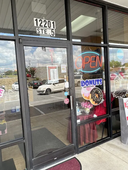 Kernol's Donuts Picture 8