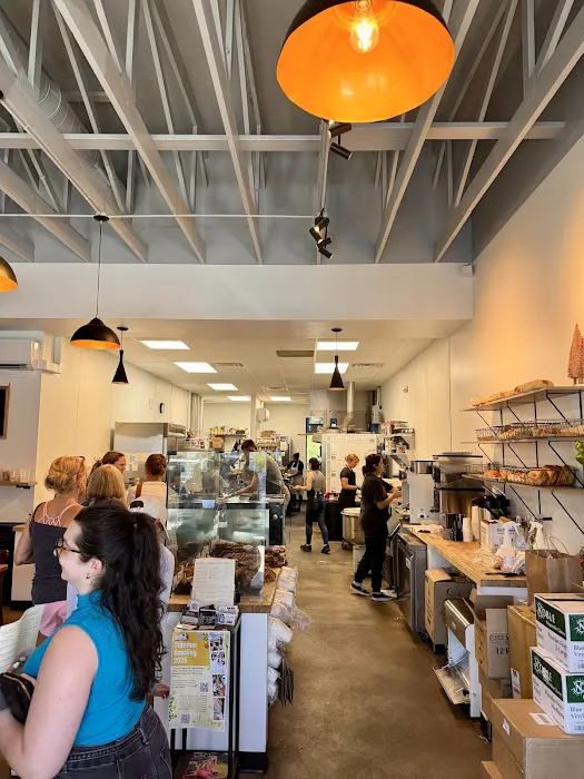 Linden Bakery Picture 4