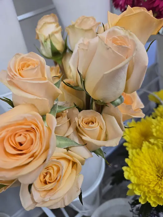 Vevi Designs Coffee & Flowers Picture 8