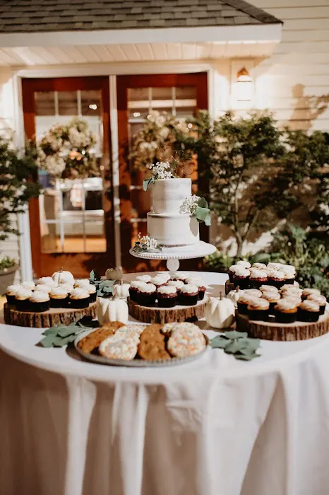 Cake & All Things Yummy Picture 3