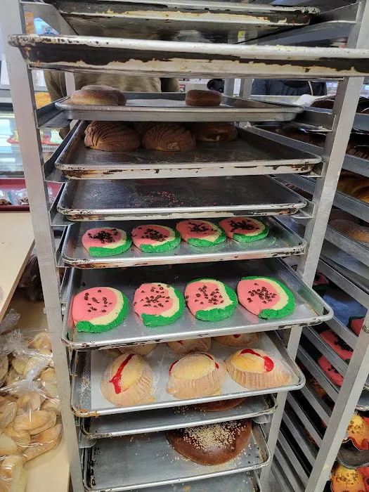 La Mejor Bakery Inc. Picture 7