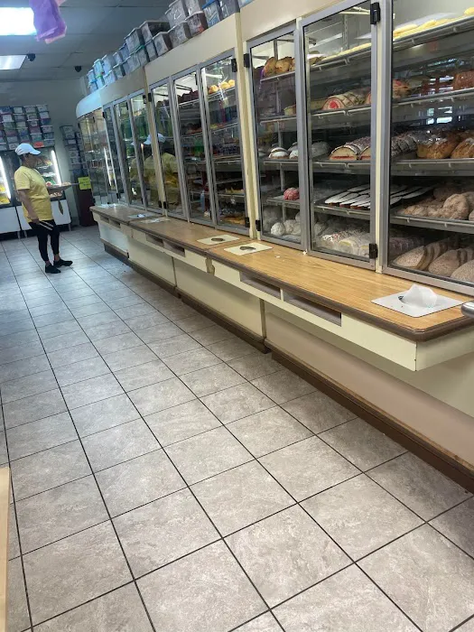 La Mejor Bakery Inc. Picture 9