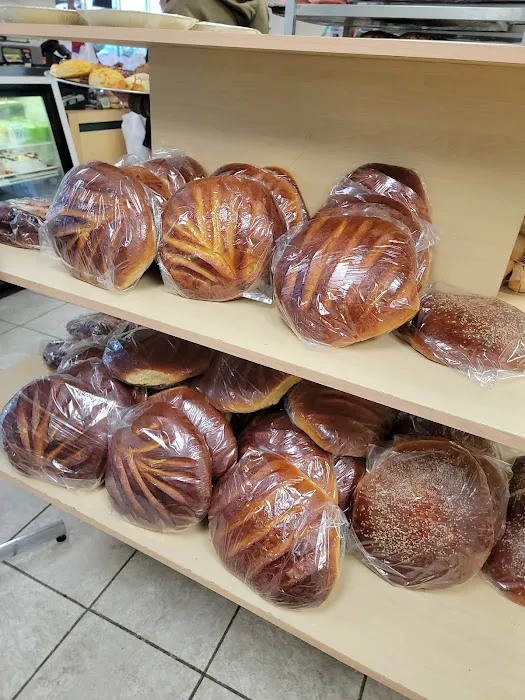 La Mejor Bakery Inc. Picture 6