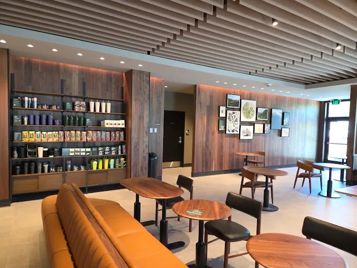 Starbucks Picture 6