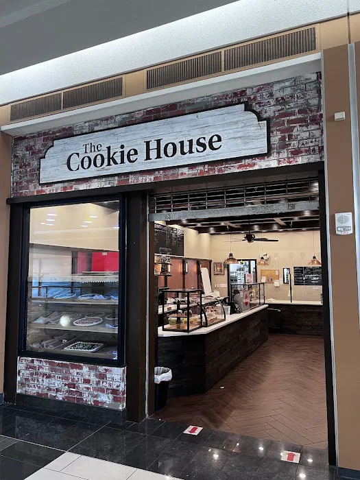 The Cookie House Picture 3