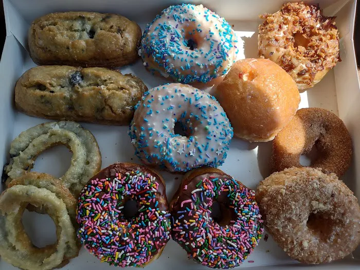 Sunny's Donuts Picture 8
