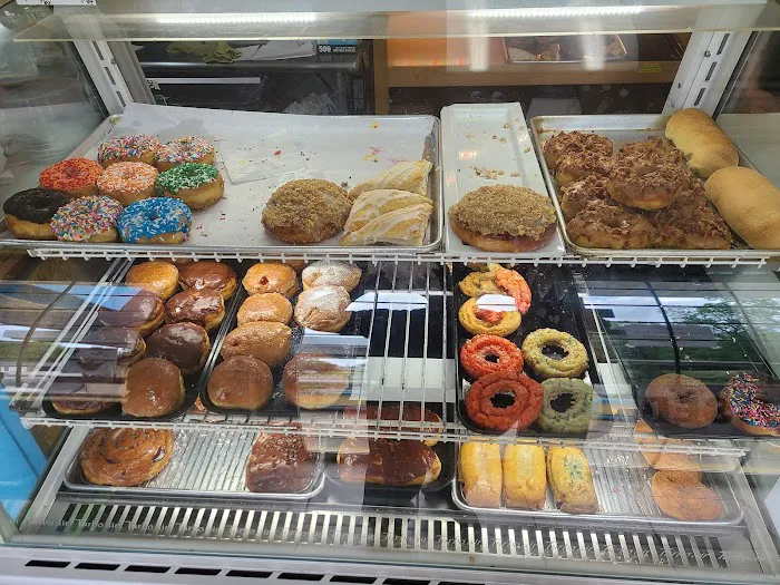 Sunny's Donuts Picture 10