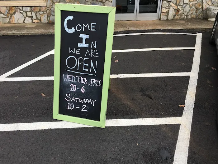 The Whistle Stop Bakery Picture 4